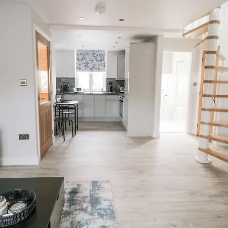 Moor View Apartment *
